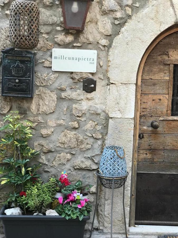 B&B Milleunapietra Romantic Guest House Ausonia エクステリア 写真