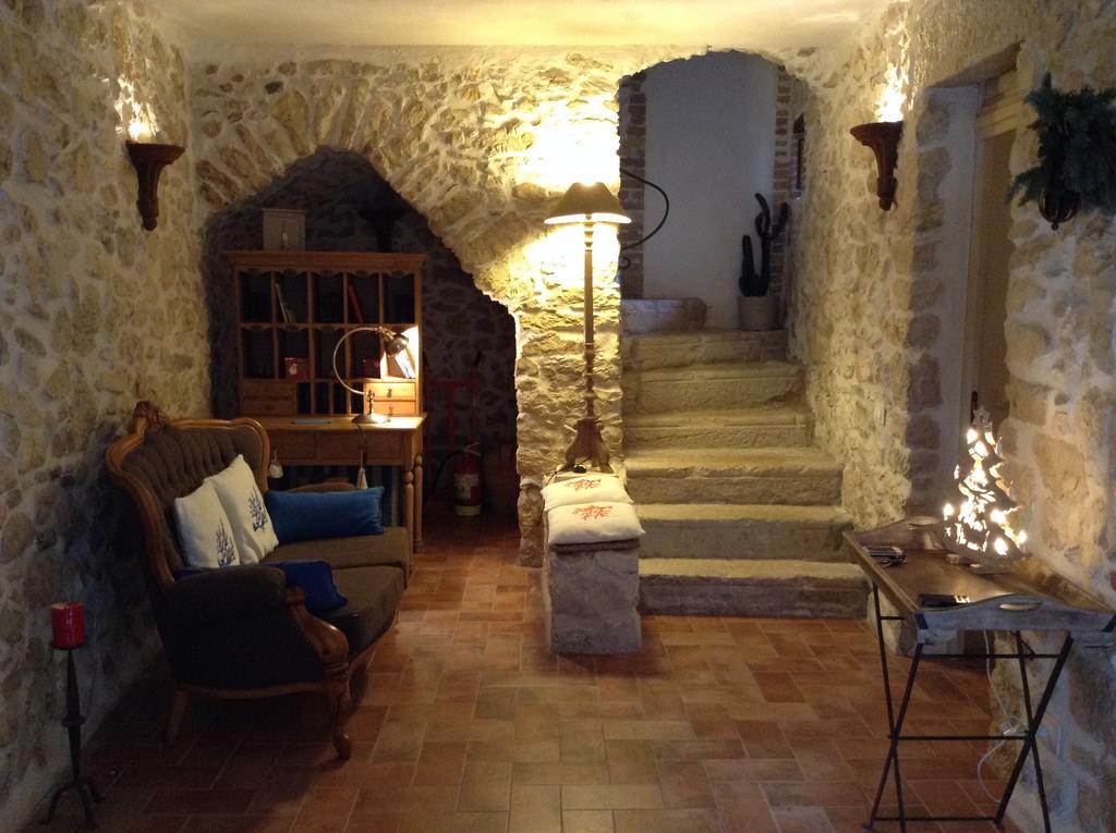 B&B Milleunapietra Romantic Guest House Ausonia エクステリア 写真
