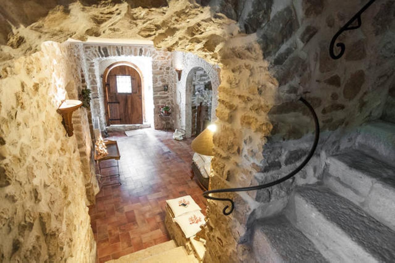 B&B Milleunapietra Romantic Guest House Ausonia エクステリア 写真